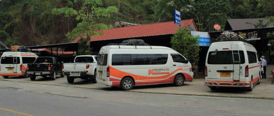 kiwitaxiguide-chiangmai-pai-microbus